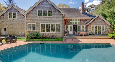 Khác 2 Traditional East Hampton Estate