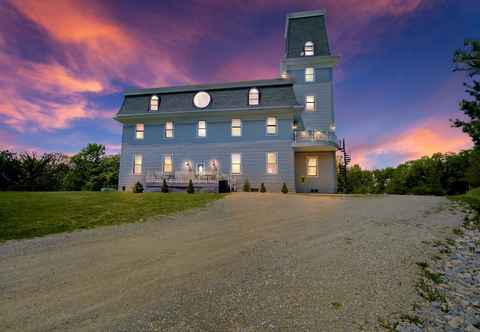 Lain-lain Starlight Tower Manor - 8 Bedrooms, Amazing Views of Countryside From Upper Tower 8 Villa by Redawning