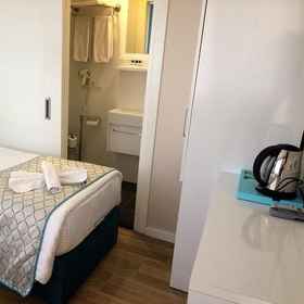 Primary image 1 A Warmly Welcome Home to Star Holiday Hotel 6, Hotel Masjid Biru