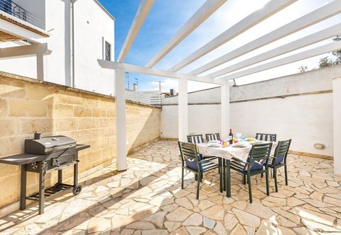 Others 2149 Villa Elena