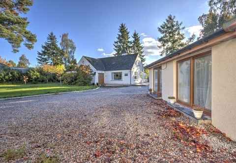 Khác Charming 2-bed Cottage in Inverness