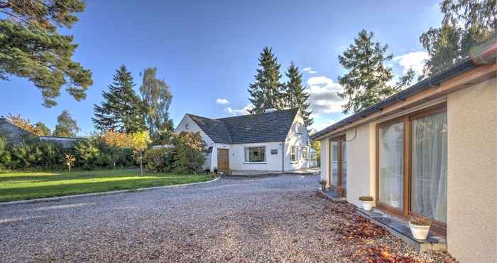 Others Charming 2-bed Cottage in Inverness