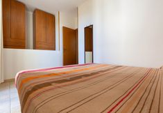 อื่นๆ 4 2091 Villino Tropical