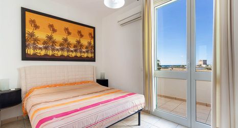 อื่นๆ 2 2091 Villino Tropical