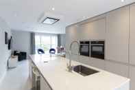 Lainnya Immaculate Central Windsor Town House