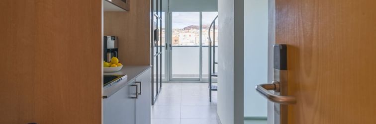 Lain-lain Tusity One