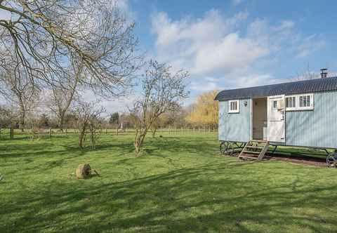 อื่นๆ Sage Shepherds Hut, Boundary Farm Cottages