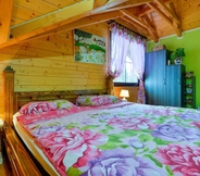 Khác 2 Awesome Home in Donja Zelina With 3 Bedrooms, Wifi and Outdoor Swimming Pool