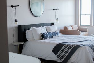 Lain-lain 4 Bowline Hotel