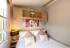 อื่นๆ 4 Inside No. 9 Retreat