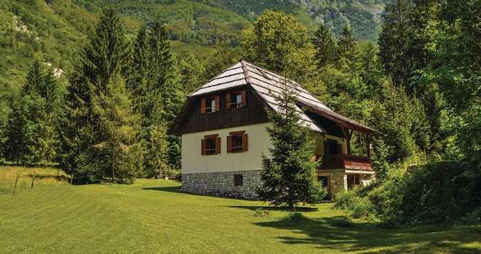 อื่นๆ Chalet Primus Near Soča Gorge