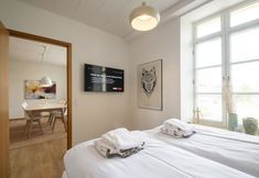 Others 4 Exclusive 2 Bedroom Apartment