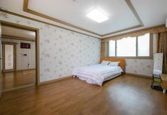 Khác 3 Samcheok Eoulim Pension