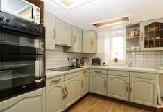 Lainnya 7 Small Piece