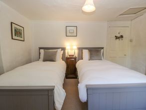 Lainnya 4 Small Piece