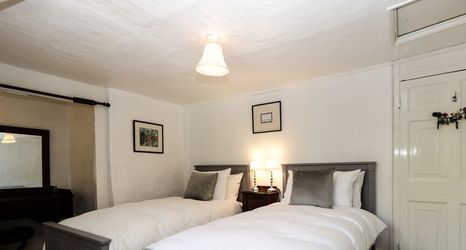 Lainnya 2 Small Piece