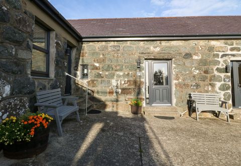 Lainnya Tyddyn Sianel - Celyn