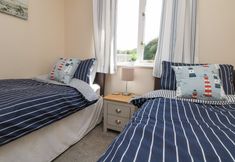 อื่นๆ 2 Owls Roost