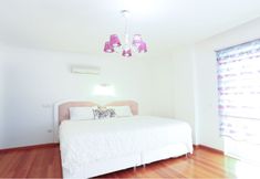 Others 5 Ceylin Apart