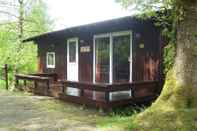 Others Honeysuckle Lodge set in a Beautiful 24 Acre Woodland Holiday Park