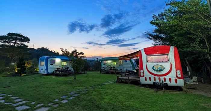 Others Gangneung Sea Cloud Caravan Pension