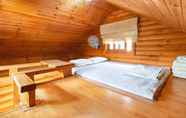 อื่นๆ 4 Taean Log House Pension