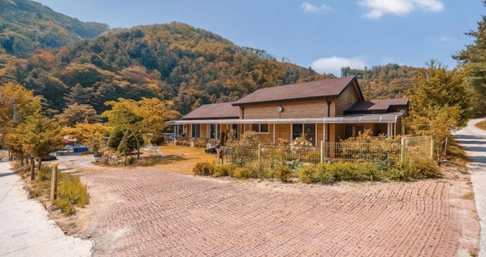 Khác Hongcheon Deopyeonhan Pension