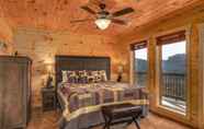 Others 2 Awesome Mountain Sunsets - 5 Bedrooms, 5.5 Baths, Sleeps 16 5 Cabin by Redawning