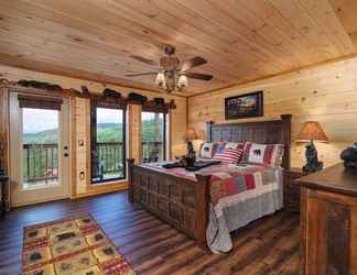 Others 2 Bearadise - 5 Bedrooms, 5 Baths, Sleeps 20 5 Cabin by Redawning