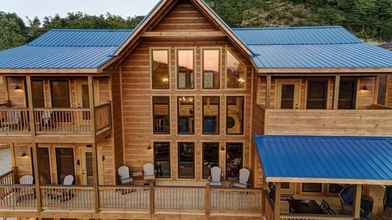 Others 4 Bearadise - 5 Bedrooms, 5 Baths, Sleeps 20 5 Cabin by Redawning