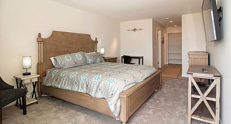 其他 2 Remodeled Ocean View Condo with Spa & Beach Access SBTC109 by RedAwning