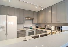 其他 6 Remodeled Ocean View Condo with Spa & Beach Access SBTC109 by RedAwning