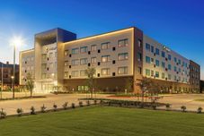 其他 Element Dallas Richardson