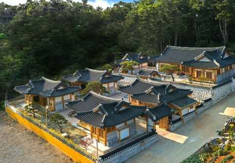 อื่นๆ Donghae Hanok Donganjae Pension