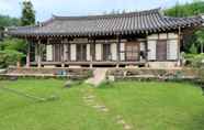 อื่นๆ 5 Gangjin Dahyang Sochuk Hanok Pension