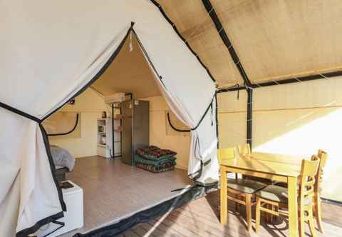 Lainnya Pocheon Moonlight Dog Glamping Site