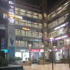 Primary image 1 Hotel Lavish inn, Veer Savarkar Sport Complex - Library Hotels