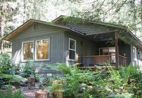 อื่นๆ 30gs - Bbq - Hot Tub - Wi-fi - Pets Okay - Sleeps 8 3 Bedroom Cabin by Redawning