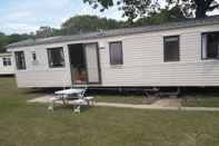 Khác 3-bedroom Caravan at Thorness bay