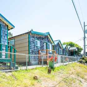 Primary image1Oceanside Ocean Front Cabins,梅厄斯角州立公园飯店