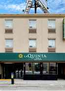 Imej utama La Quinta Inn & Suites by Wyndham Oshawa