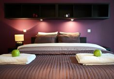 Khác 7 Angel Plaza Apartments