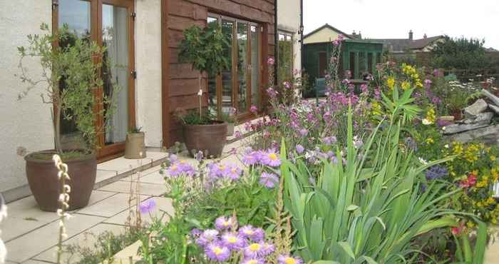 Lainnya Cames Mead B&B Meare Green Farm