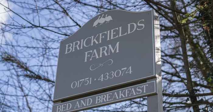 Lainnya Brickfields Farm