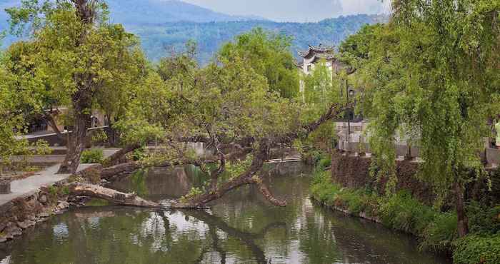 Lainnya Banyan Tree Tengchong