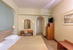 Others 6 El Greco Hotel