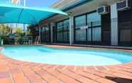 Others 5 Y Motels Rockhampton