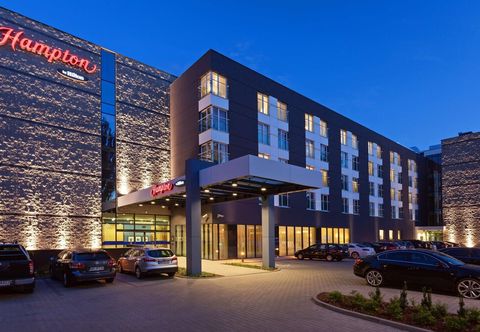 기타 Hampton by Hilton Warsaw Airport