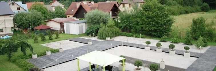 其他 Hotel Black & White