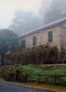 Foto utama Tizzana Winery Bed & Breakfast